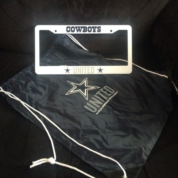 BN Dallas cowboys license plate frame & backpack
