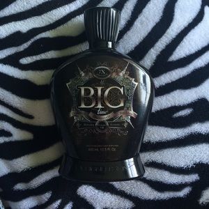 Designer skin tanning lotion!