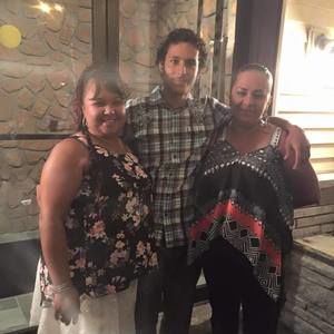 Meet your Posher, Iris