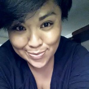 Meet your Posher, Jeralynn