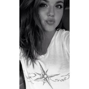 Meet your Posher, Casey