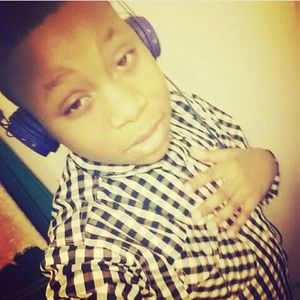 Meet your Posher, Rayvon