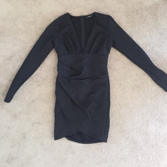 Black bodycon dress