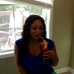 Meet your Posher, Danelle