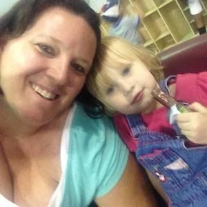 Meet your Posher, Jennifer