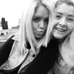 Meet your Posher, Claire