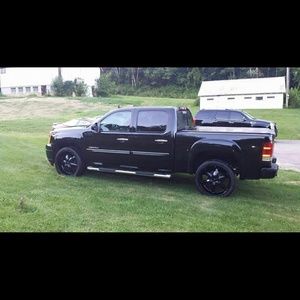 Meet your Posher, Hugo