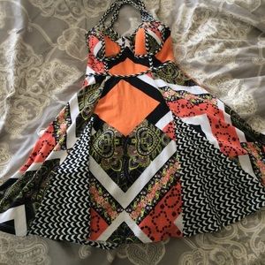 multicolored symmetrical skaterdress new w/o 
tags