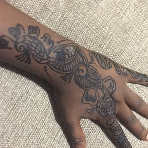 Meet your Posher, Hailey