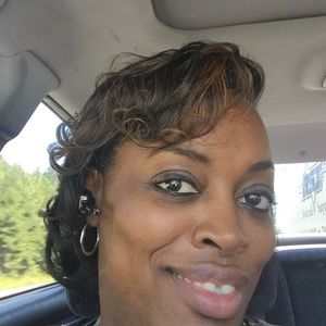 Meet your Posher, Sylvia