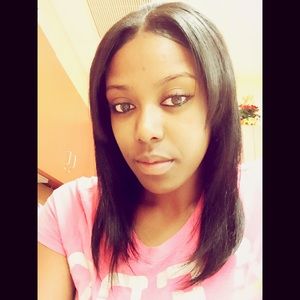 Meet your Posher, Alisha