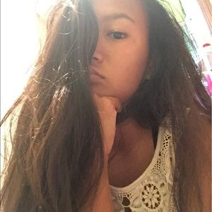 Meet your Posher, Aneda