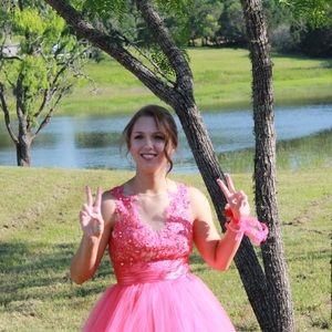 Meet your Posher, Grace