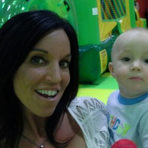 Meet your Posher, Leslie