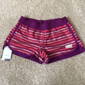 Nwt Nike Reversible shorts