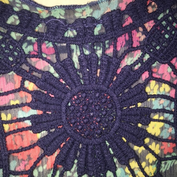 Tank Top - Picture 3 of 4