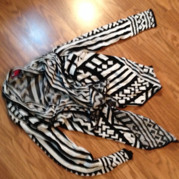 Tribal cardigan
