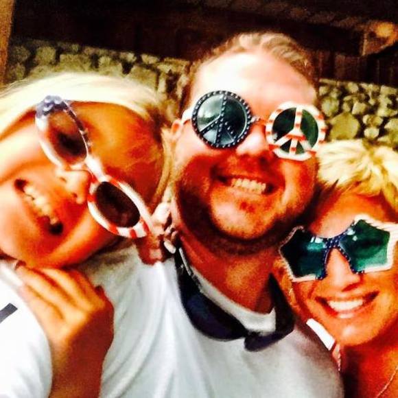 Meet your Posher, Lisa - Picture 1 of 1