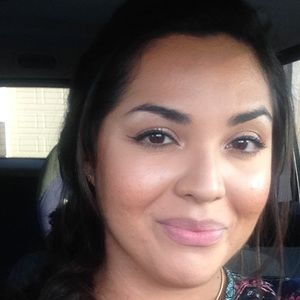 Meet your Posher, Staci