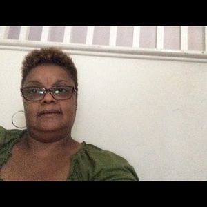 Meet your Posher, Shari