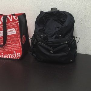 Lulu lemon traveling yogini rucksack