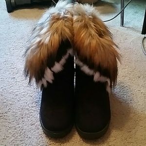 Black Boots w/ Faux Fur Trim