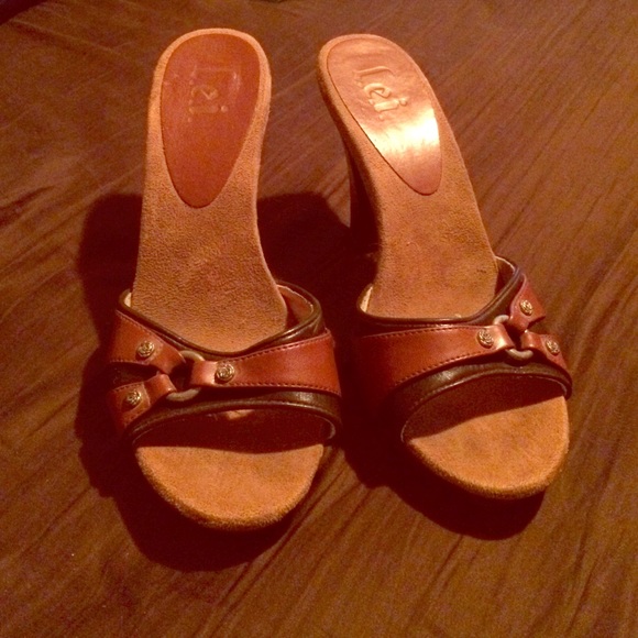 I have a pair of l.e.i. Heels