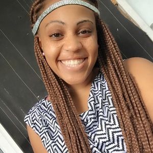 Meet your Posher, Quinn