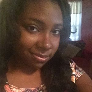 Meet your Posher, Teralynn