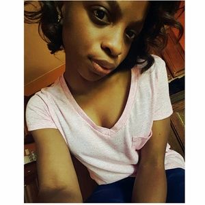 Meet your Posher, Deshine