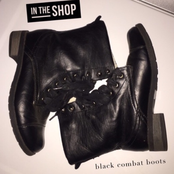 Combat boots