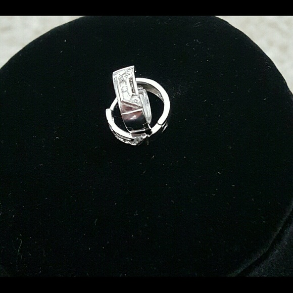 Diamond Silver earrings - Picture 1 of 1