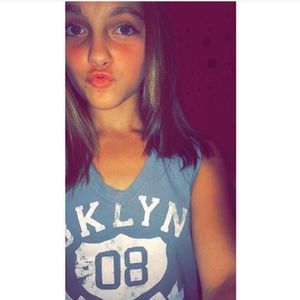 Meet your Posher, Natasha