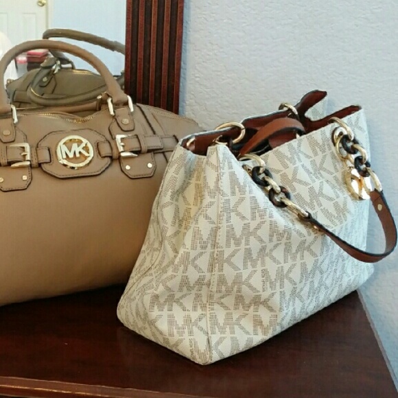 Michael Kors Collection ❤ ❤ - Picture 3 of 4