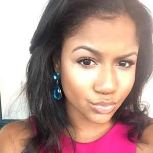 Meet your Posher, Joye