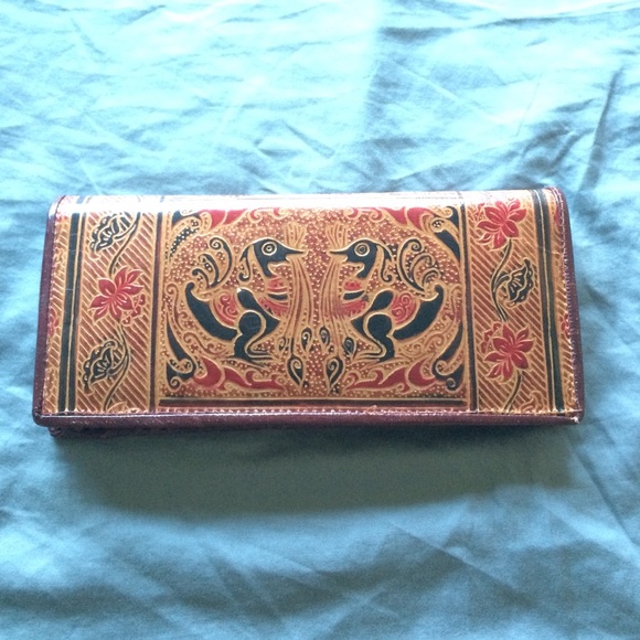 Ethnic Clutch