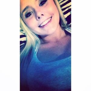 Meet your Posher, Macey