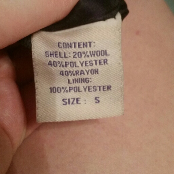 DELIA'S PEACOAT W/ FUR HOOD - Picture 4 of 4