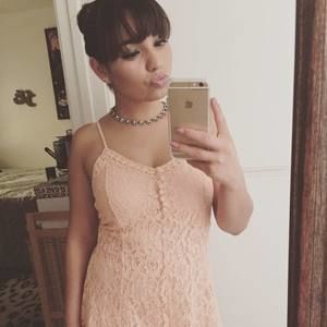 Meet your Posher, Cynthia