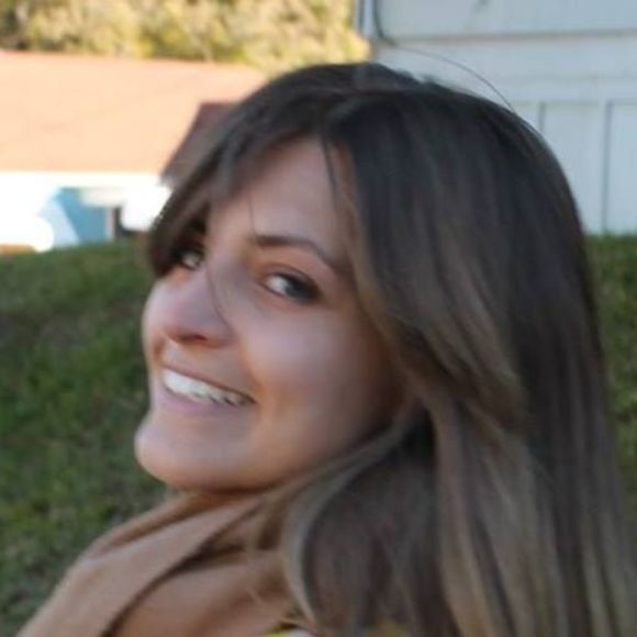 Meet your Posher, Monica