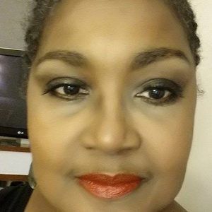 Meet your Posher, Marla