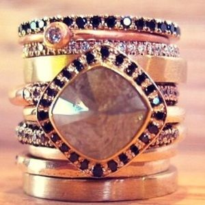 Meet your Posher, Tenley