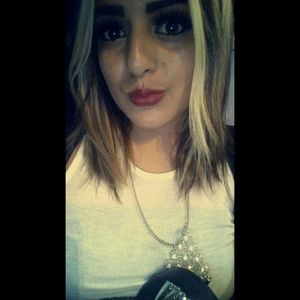 Meet your Posher, Reyna