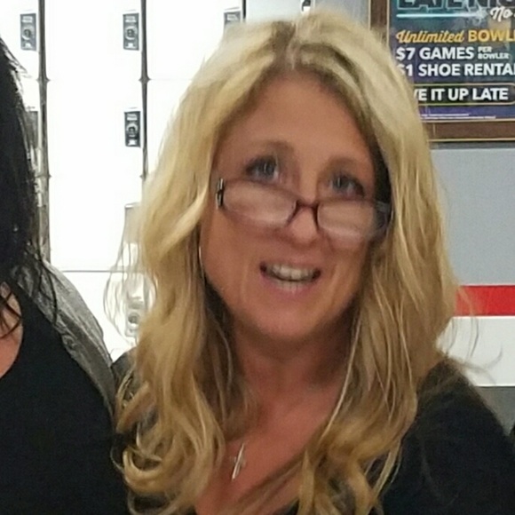 Meet your Posher, Tammra - Picture 2 of 7