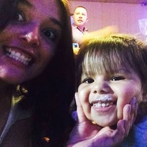 Meet your Posher, Hillary