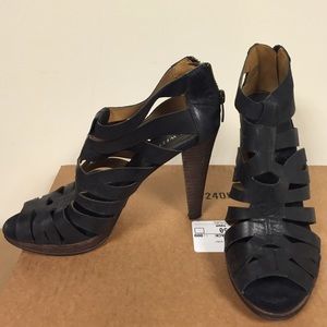 Nine West black leather caged heel sandals