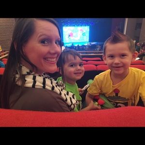 Meet your Posher, Jenn