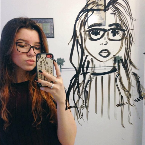 Meet your Posher, Savannah - Picture 1 of 1