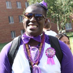 Meet your Posher, Lopez