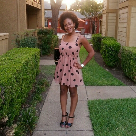 Meet your Posher, Rashida - Picture 2 of 2